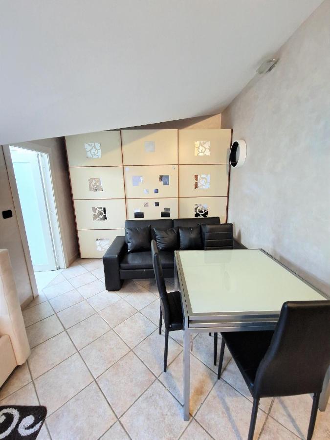 Beinasco Apartment - Le Terrazze Palace Esterno foto